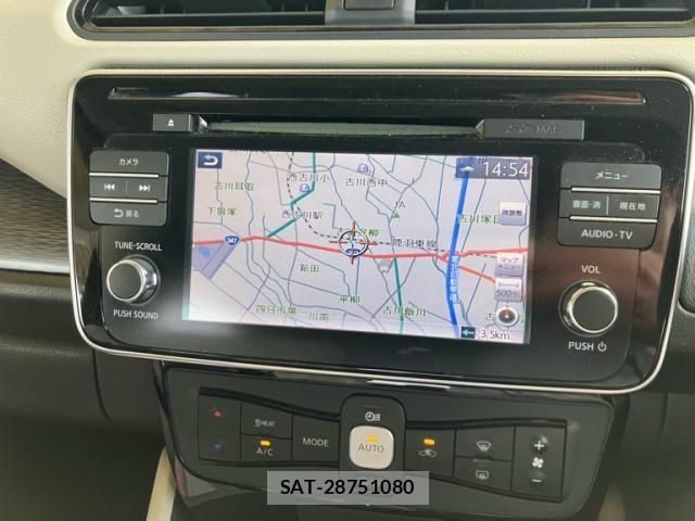 Nissan LEAF 2018-01 7220681-22
