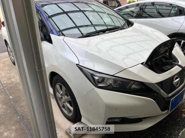 Nissan LEAF 2018-01 7220680-0