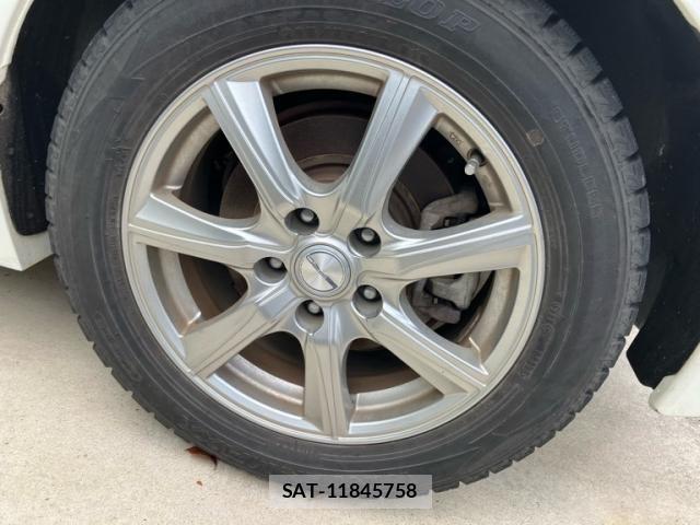Nissan LEAF 2018-01 7220680-8