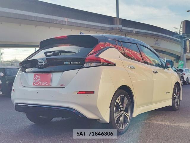 Nissan LEAF 2021-11 7251261-5
