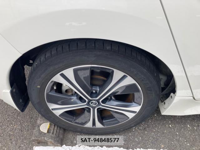 Nissan LEAF 2019-03 7251265-12