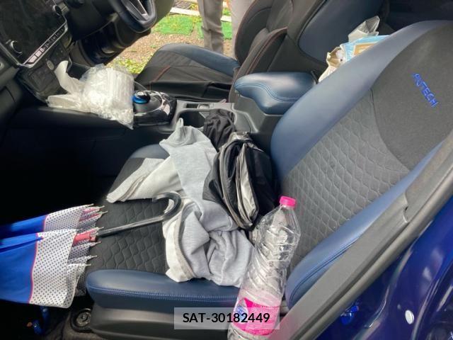 Nissan LEAF 2021-07 7251257-11