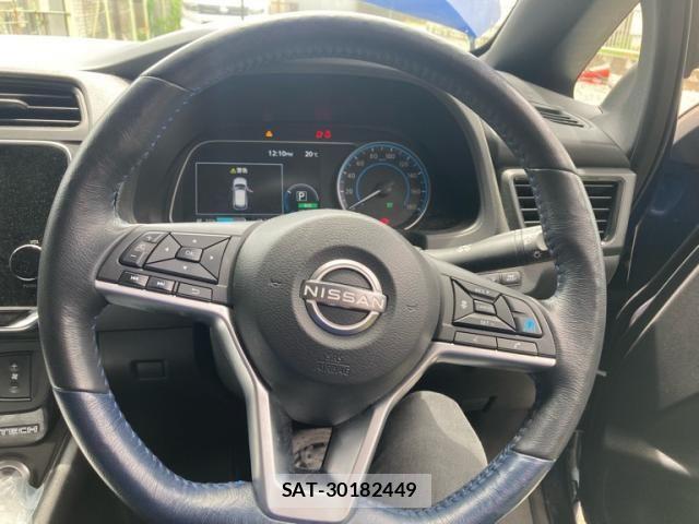 Nissan LEAF 2021-07 7251257-12
