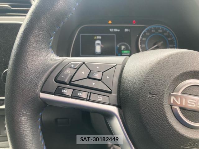 Nissan LEAF 2021-07 7251257-13