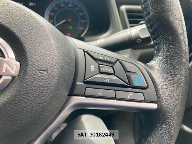 Nissan LEAF 2021-07 7251257-14
