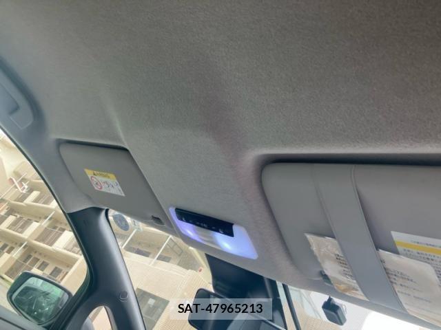 Nissan LEAF 2019-01 7251270-19