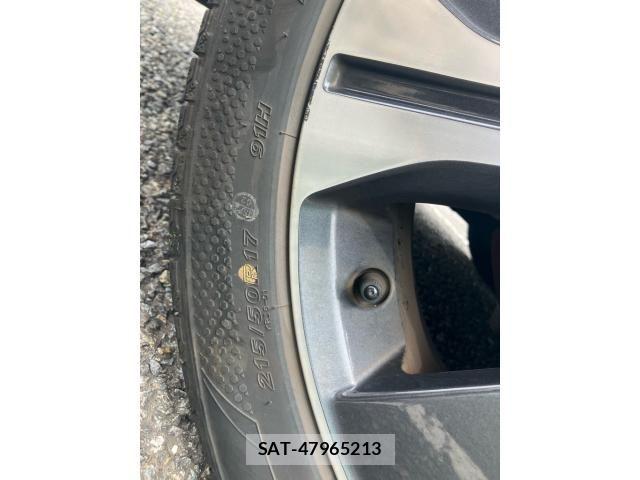 Nissan LEAF 2019-01 7251270-6