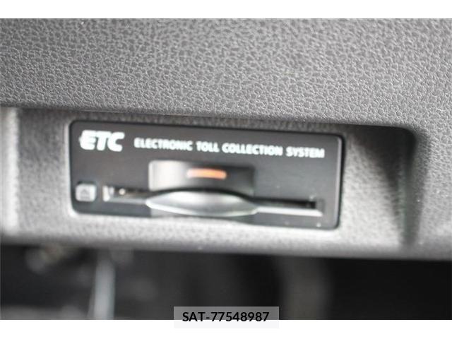 Nissan LEAF 2018-12 7251263-4