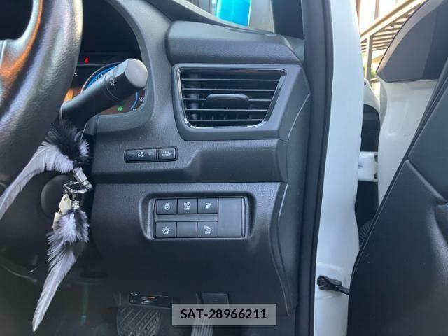 Nissan LEAF 2019-09 7251264-13