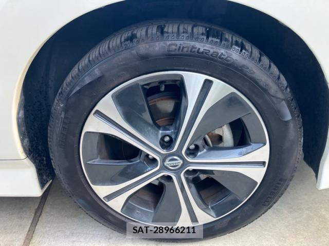 Nissan LEAF 2019-09 7251264-6