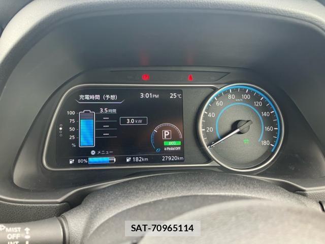 Nissan LEAF 2017-12 7251267-12