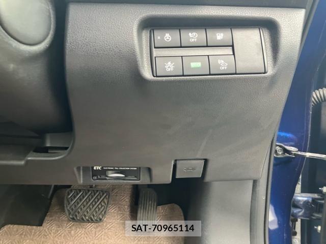 Nissan LEAF 2017-12 7251267-13