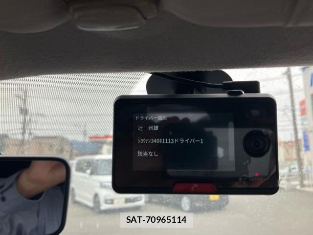 Nissan LEAF 2017-12 7251267-16
