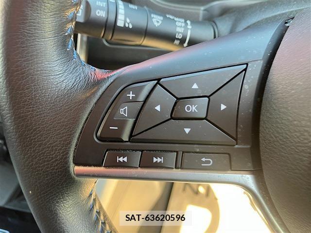 Nissan LEAF 2019-06 7272183-25