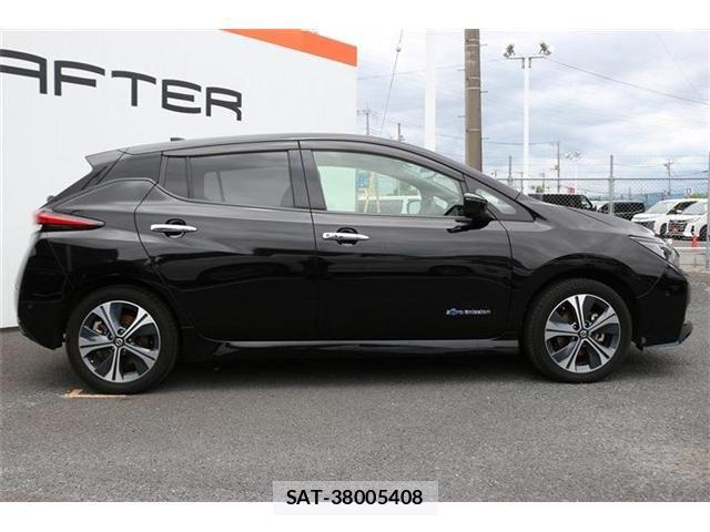 Nissan LEAF 2020-09 7272178-9