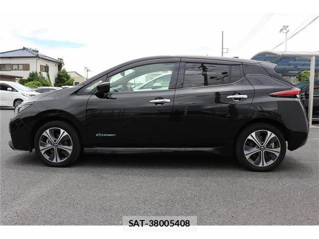 Nissan LEAF 2020-09 7272178-11