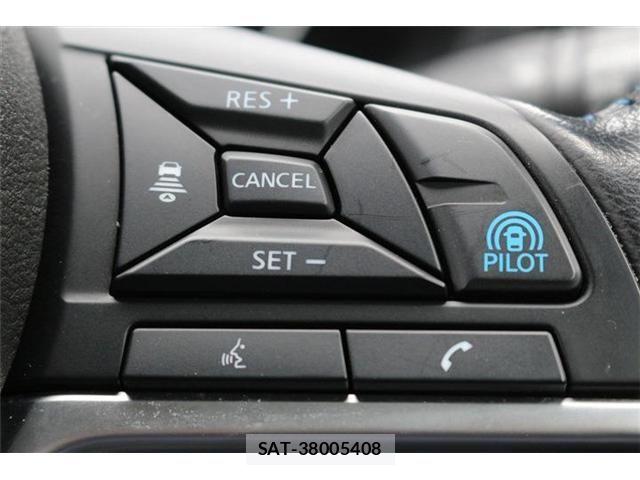 Nissan LEAF 2020-09 7272178-5