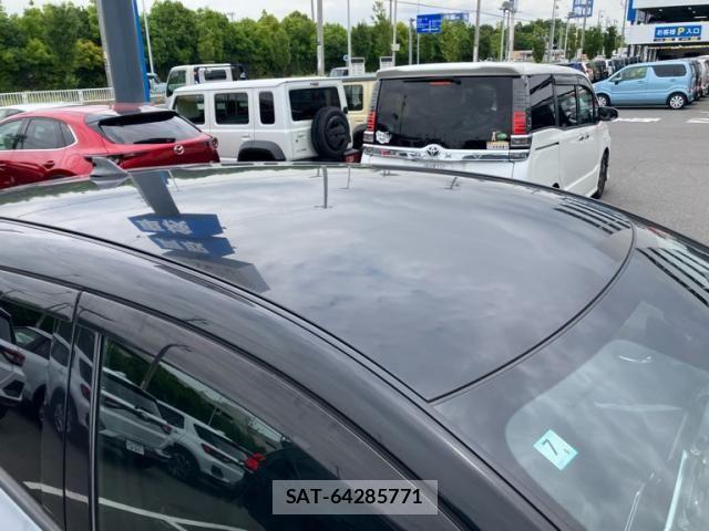 Nissan LEAF 2022-07 7272181-5