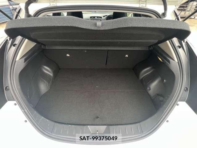 Nissan LEAF 2021-07 7272189-16