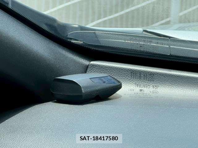 Nissan LEAF 2018-01 7272185-9