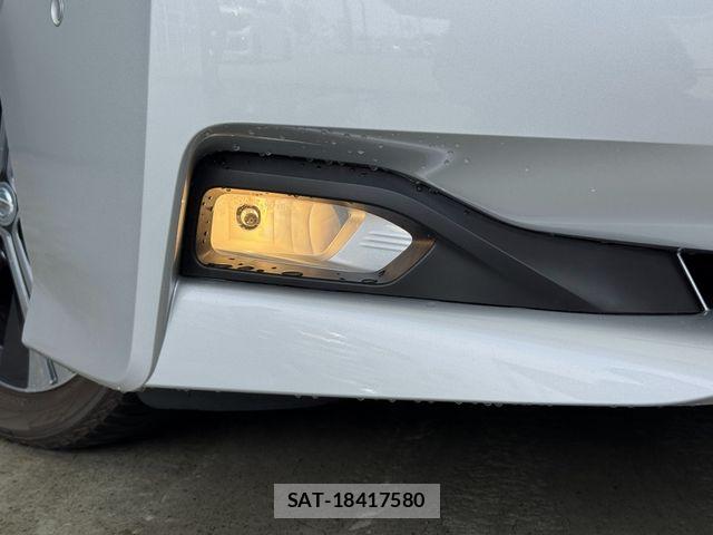 Nissan LEAF 2018-01 7272185-26