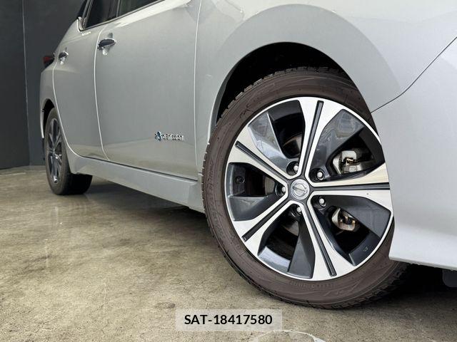 Nissan LEAF 2018-01 7272185-27