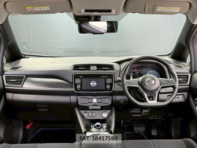 Nissan LEAF 2018-01 7272185-2