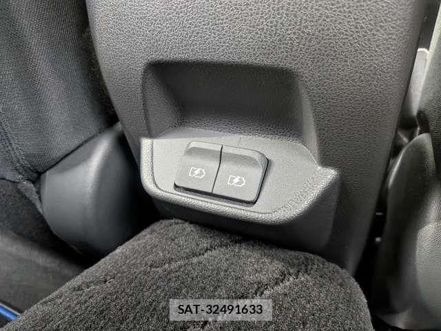 Nissan LEAF 2022-06 7272182-14