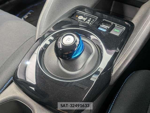 Nissan LEAF 2022-06 7272182-15