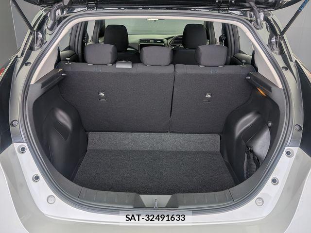 Nissan LEAF 2022-06 7272182-21