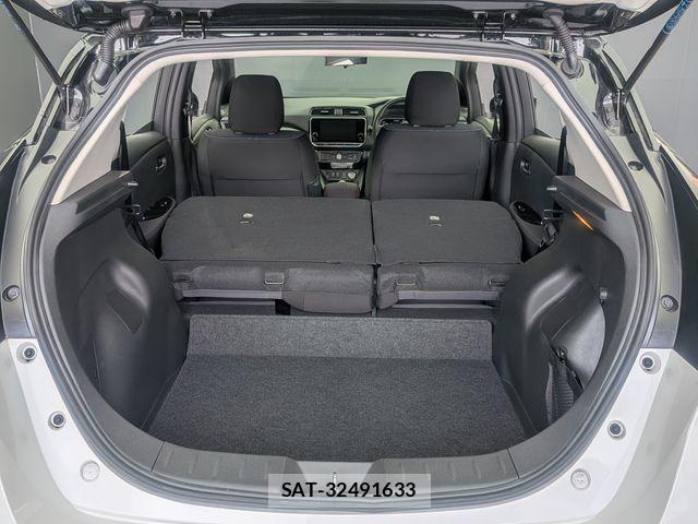Nissan LEAF 2022-06 7272182-23