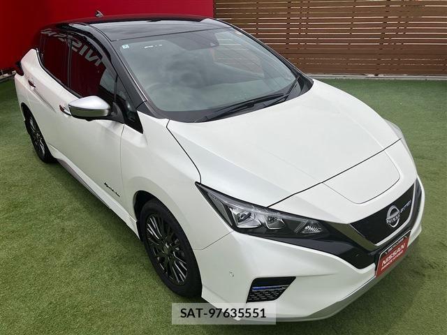 Nissan LEAF 2022-03 7327889-9