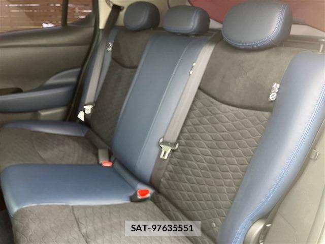 Nissan LEAF 2022-03 7327889-26