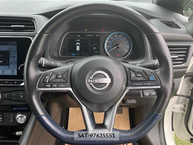 Nissan LEAF 2022-03 7327889-29