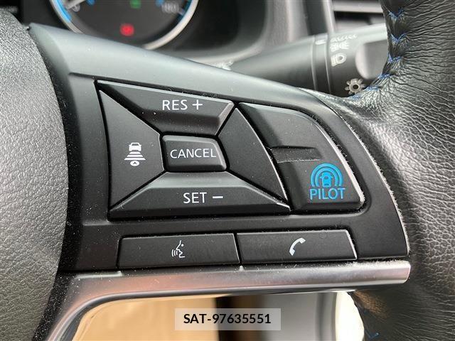 Nissan LEAF 2022-03 7327889-4
