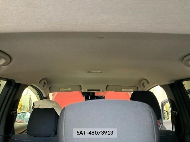 Nissan LEAF 2018-02 7327899-17
