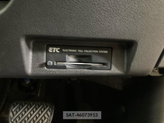 Nissan LEAF 2018-02 7327899-21
