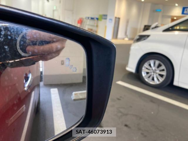 Nissan LEAF 2018-02 7327899-26