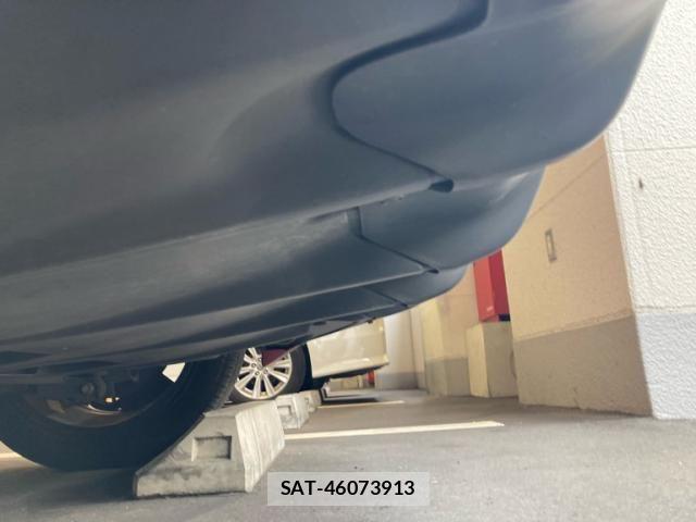Nissan LEAF 2018-02 7327899-28