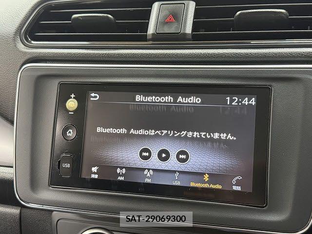 Nissan LEAF 2022-02 7327891-10