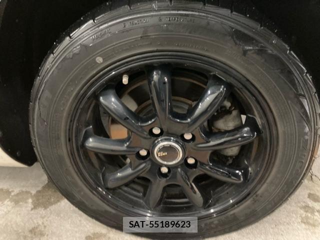 Nissan LEAF 2015-12 7327920-6