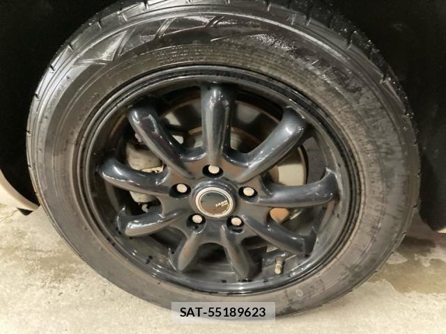 Nissan LEAF 2015-12 7327920-8