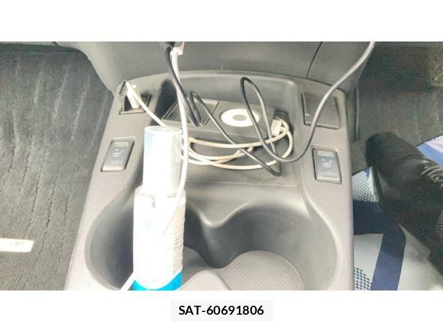 Nissan LEAF 2016-03 7327916-14