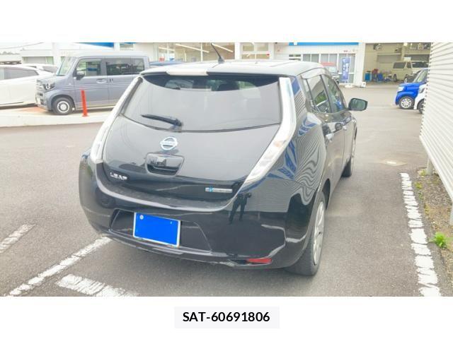 Nissan LEAF 2016-03 7327916-3