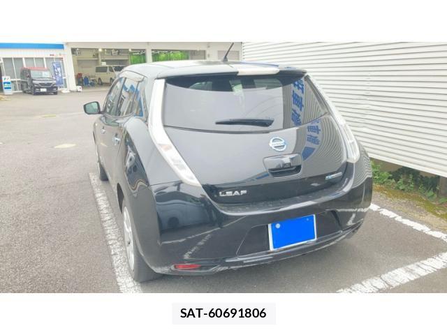 Nissan LEAF 2016-03 7327916-4