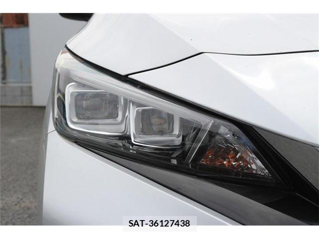 Nissan LEAF 2020-05 7327898-11