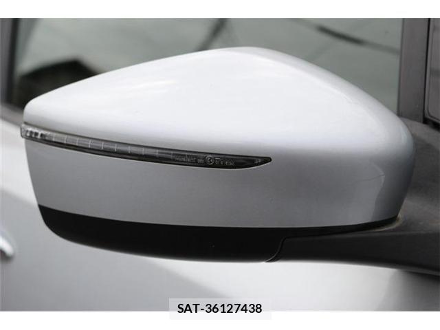 Nissan LEAF 2020-05 7327898-27