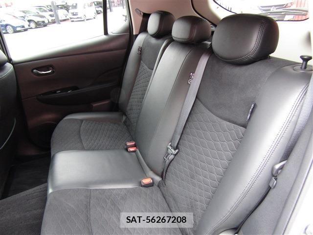 Nissan LEAF 2023-12 7327888-21