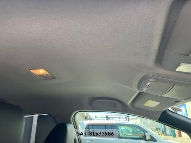 Nissan LEAF 2017-06 7327917-24