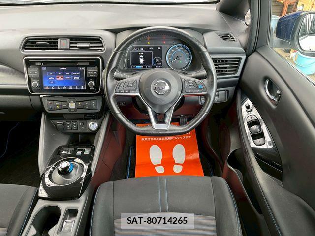 Nissan LEAF 2018-06 7327902-11